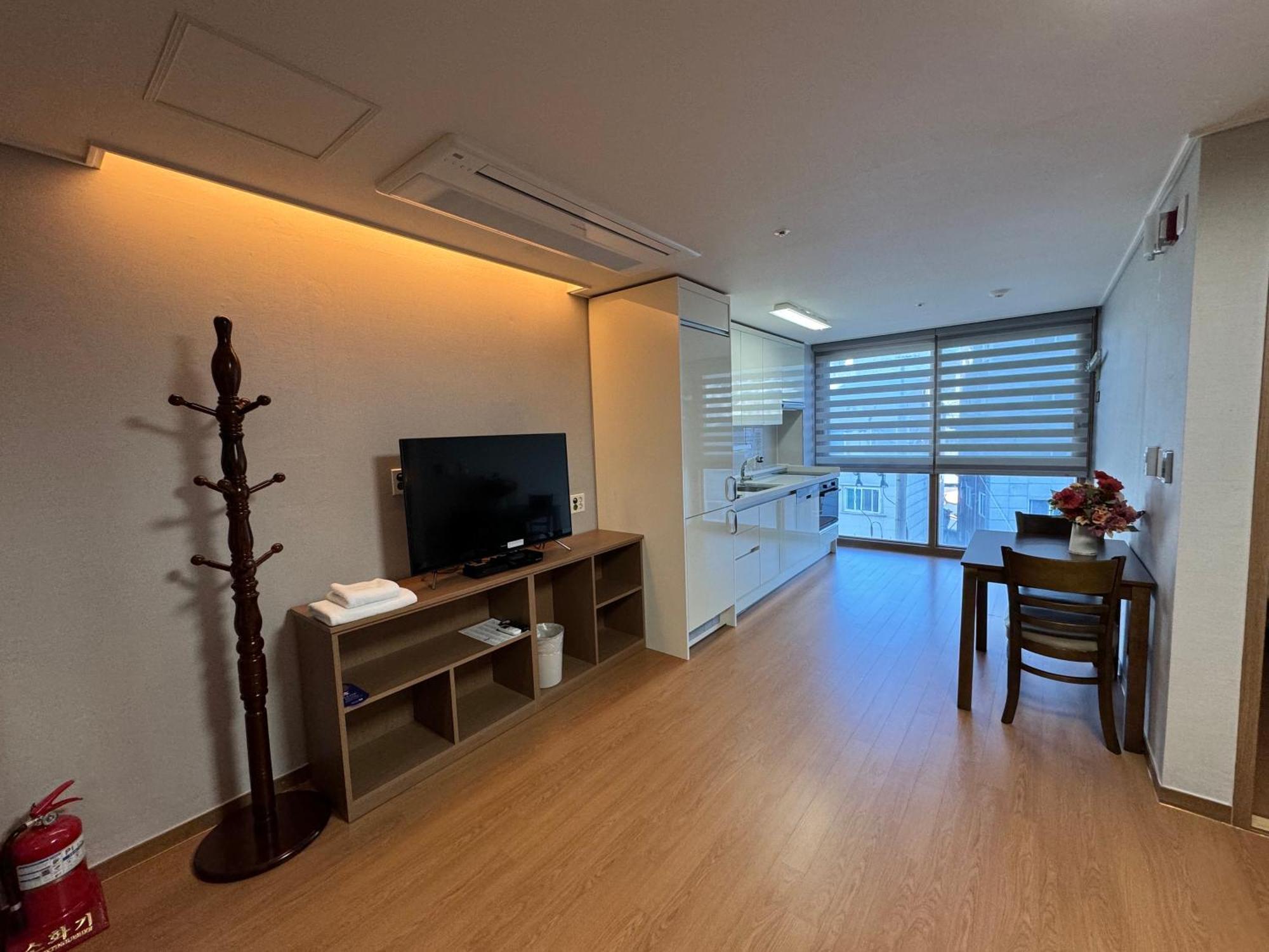 Residence Hotel K Okpo Geoje Εξωτερικό φωτογραφία
